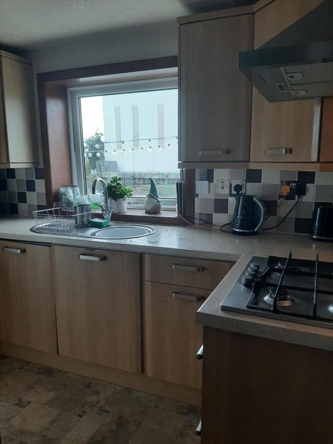 Stunning Riverside Town House With Views Ayrshire Girvan Exterior foto