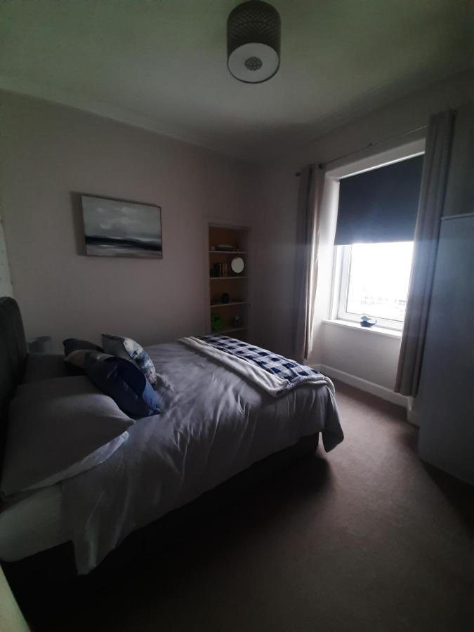 Stunning Riverside Town House With Views Ayrshire Girvan Exterior foto