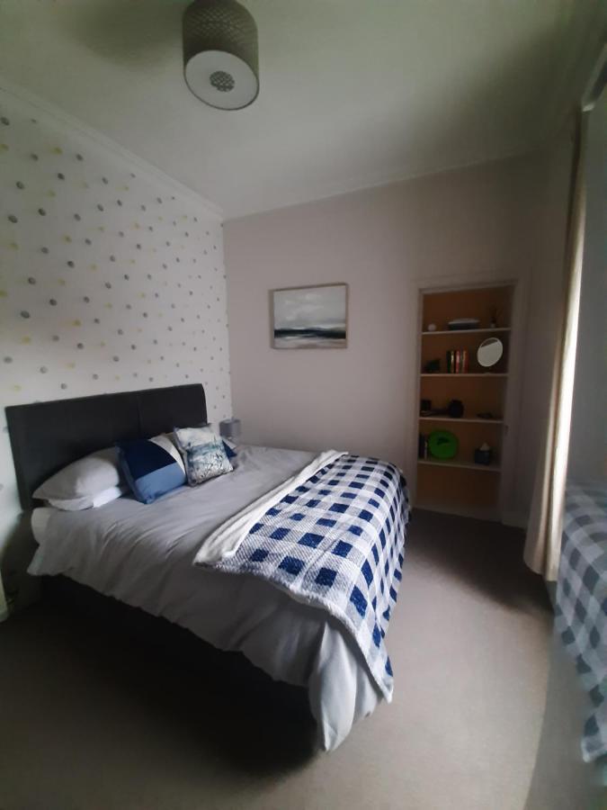Stunning Riverside Town House With Views Ayrshire Girvan Exterior foto