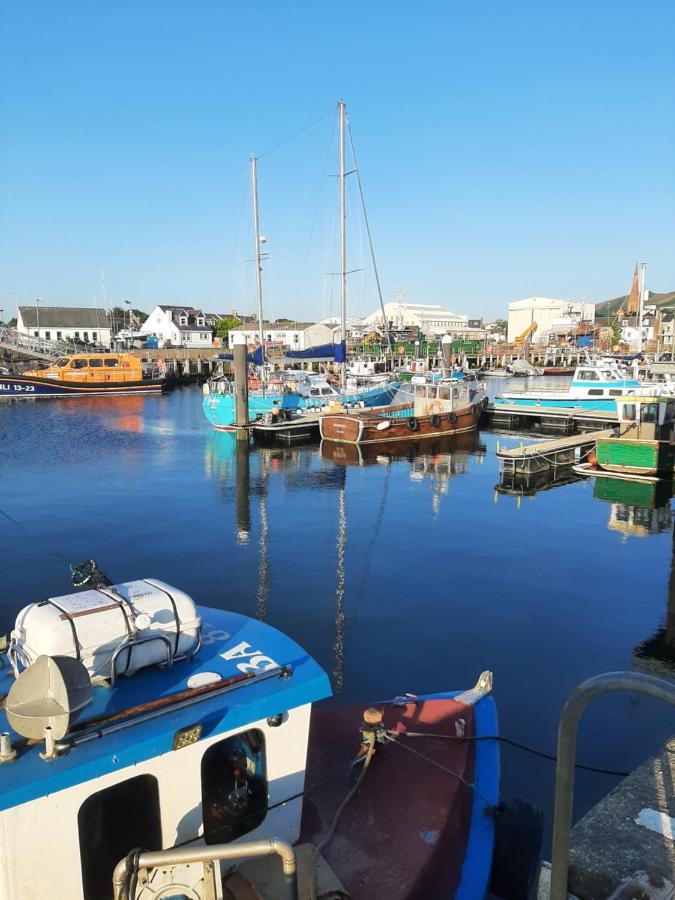 Stunning Riverside Town House With Views Ayrshire Girvan Exterior foto
